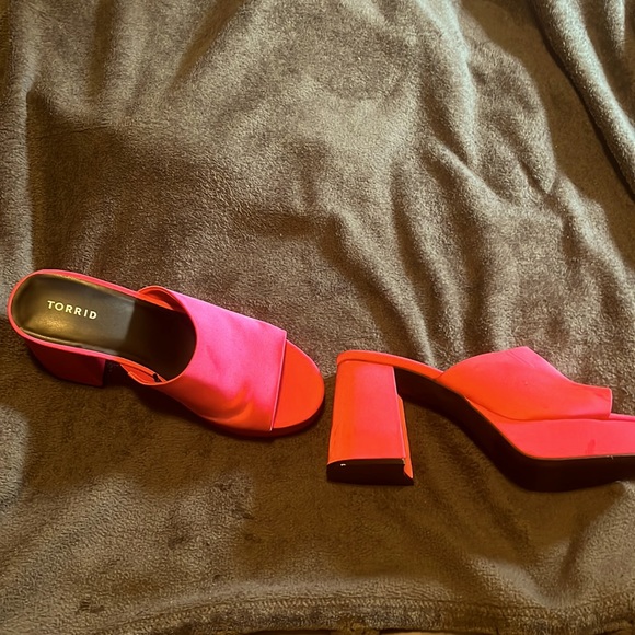 Size 13 torid shoe you never worn - Picture 1 of 1